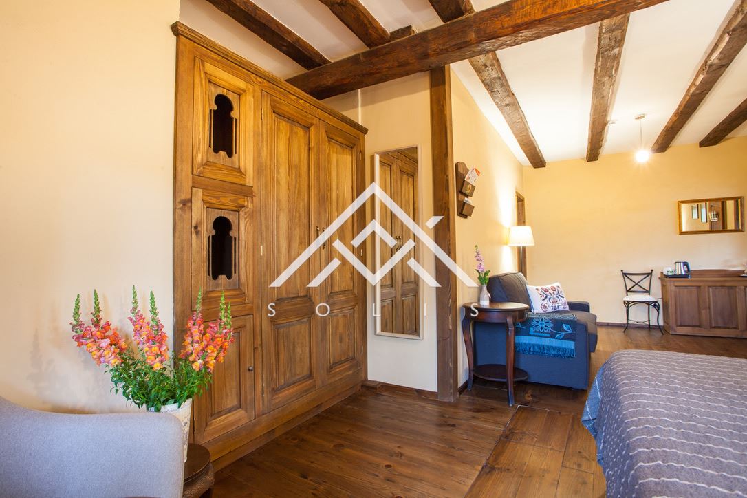 Boutique complex with 4 properties with total area: 2860 sq.m. in the village of Kovachevitsa for sale - 0