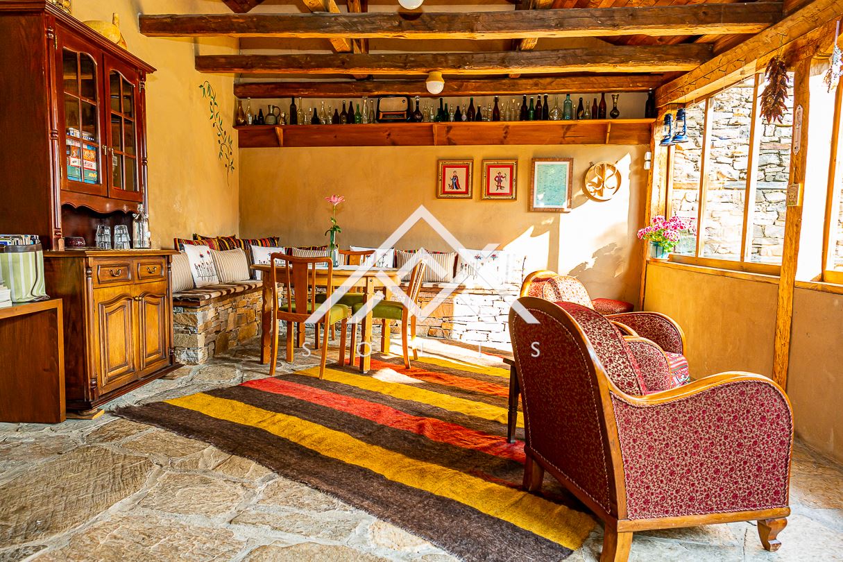 Boutique complex with 4 properties with total area: 2860 sq.m. in the village of Kovachevitsa for sale - 0