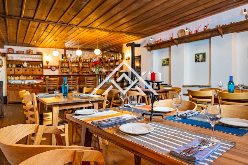 Boutique complex with 4 properties with total area: 2860 sq.m. in the village of Kovachevitsa for sale - 0