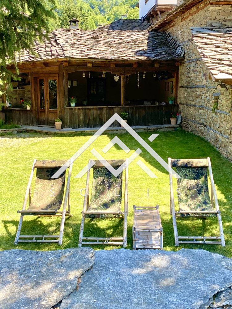 Boutique complex with 4 properties with total area: 2860 sq.m. in the village of Kovachevitsa for sale - 0